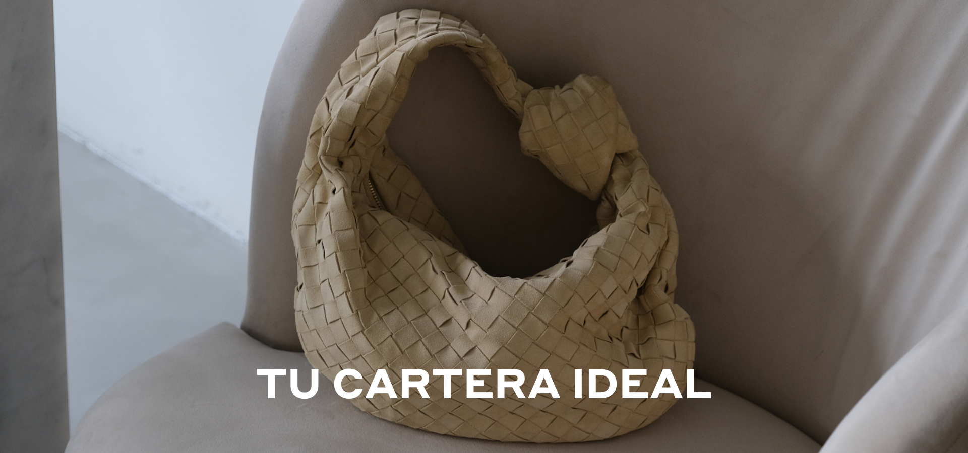 ¿Cómo elegir el tamaño perfecto de tu cartera según tu estatura?