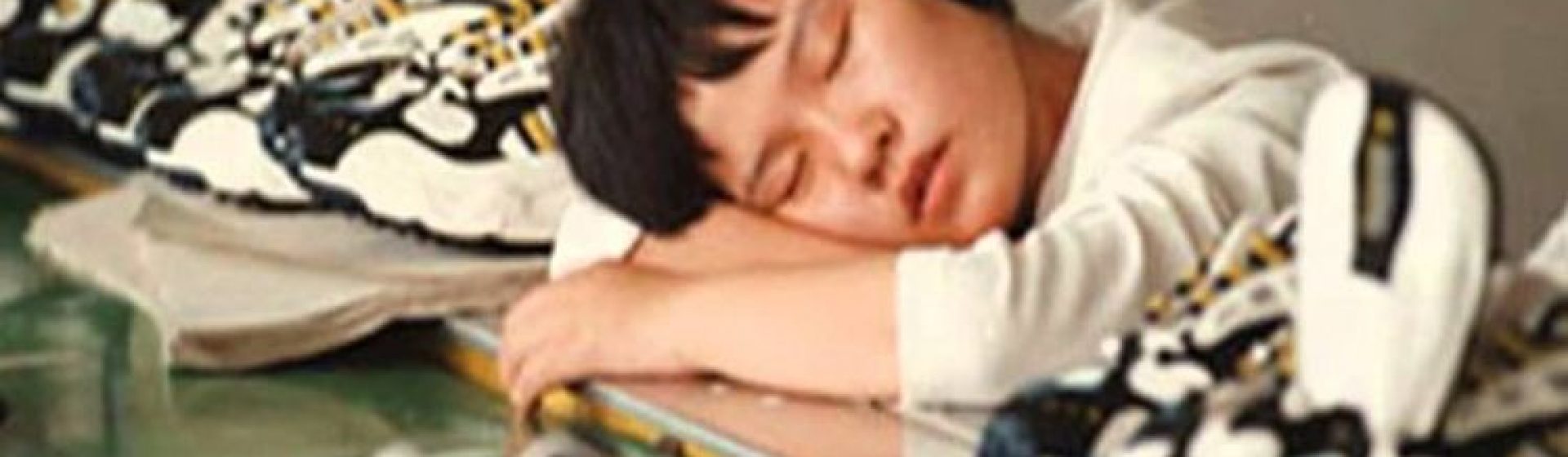 ¿SABES QUÉ HAY DETRÁS DE COMPRAR UNA RÉPLICA ?