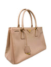 Bolso "Large Saffiano Galleria Double Zip Tote"