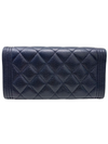 Billetera "Caviar Quilted Large Boy Gusset Flap Wallet"