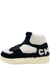 Tenis "Wool Chanel Sneakers"