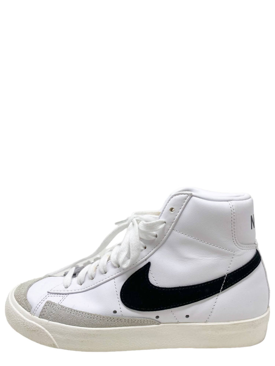 Tenis \