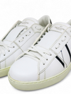 Tenis "Rockstud Accents Leather Sneakers"
