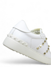 Tenis "Rockstud Accents Leather Sneakers"