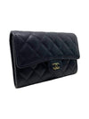 Billetera "Caviar Quilted Medium Flap Wallet"