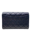 Billetera "Caviar Quilted Medium Flap Wallet"