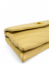 Bolso "Kira Chevron Chain Wallet"
