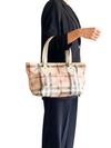 Bolso "Burberry Brown Corazones House Check"