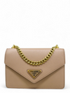 Bolso "Saffiano Soft Calfskin Metal Triangle Logo Envelope Chain Shoulder Bag"