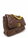 Bolso "Goatskin Quilted Large Chanel 19 Flap"