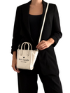 Bolso "Leather Top Handle Bag"