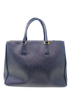 Bolso "Medium Saffiano Lux Galleria Double Zip Tote"