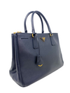 Bolso "Medium Saffiano Lux Galleria Double Zip Tote"