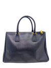 Bolso "Medium Saffiano Lux Galleria Double Zip Tote"