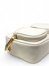 Bolso "Jet Set Medium Leather Crossbody Bag with Case for Apple Airpods Pro®"