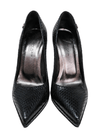 Tacones negros