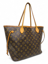 Bolso "Monogram Neverfull MM with Pouch"