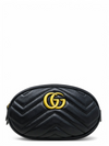Bolso "Monogram Matelasse Belt Bag"