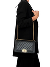Bolso "Lambskin Chevron Quilted Medium Boy Flap"