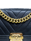 Bolso "Lambskin Chevron Quilted Medium Boy Flap"