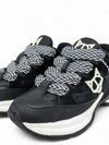 Tenis "Freeway Black Cow Suede"