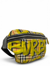 Bolso "Vintage Check Graffiti Print Sonny Bum Bag"