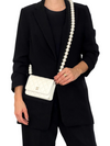 Bolso "Calfskin Quilted Mini Maxi Pearls Wallet On Chain WOC White"