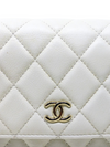 Bolso "Calfskin Quilted Mini Maxi Pearls Wallet On Chain WOC White"