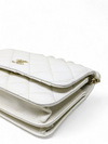 Bolso "Calfskin Quilted Mini Maxi Pearls Wallet On Chain WOC White"