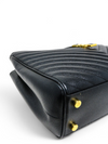 Bolso "Matelasse Chevron Monogram Shopping Bag"