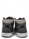 Tenis "Air Jordan 1 Mid SE"
