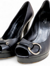 Tacones "Horsebit Accent Leather Pumps"