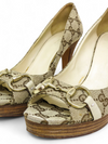 Tacones "Horsebit Pumps"