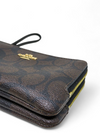 Clutch "Double Corner Zip Wristlet"
