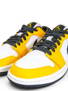 Tenis "Air Jordan 1 Low University"