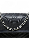 Bolso "Fleming Distressed Flap Shoulder Bag"