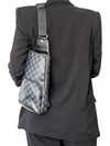 Morral "Avenue Sling Bag"