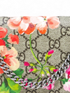 Bolso "GG Blooms Supreme Chain Wallet"