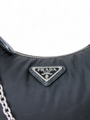 Bolso "Nylon Re-Edition 2005 Shoulder Bag"