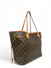 Bolso "Monogram Neverfull MM with Pouch"