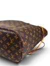 Bolso "Monogram Neverfull MM with Pouch"