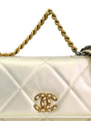 Bolso "WOC Chanel 19"