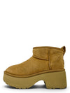 Botas "Classic Ultra Mini New Heights"