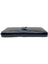 Billetera "Cassandre Matelassé Zip AroundWallet In Grain De Poudre Embossed Leather"
