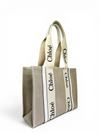 Bolso "Medium Woody Tote Bag"