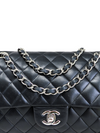 Bolso "Lambskin Quilted Medium Double Flap Black"