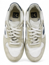 Tenis "V-10"