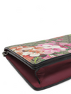 Bolso "GG Supreme Blooms Wallet on Chain"