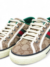 Tenis "1977 GG"