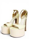 Tacones "Tan-Go"